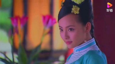 小桃子 - 玉漱跳舞不料被云嫔娘娘看到，下一秒众人嘲笑