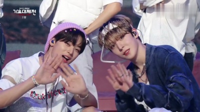 THE BOYZ、ATEEZ - I Like You