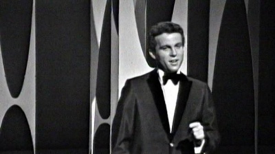 Bobby Vinton - Blue Velvet/Roses are Red(My Love)/There I've Said It Again