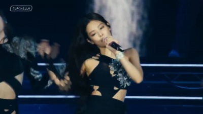 BLACKPINK - SHUT DOWN + TYPA GIRL