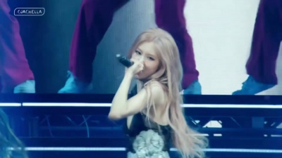 BLACKPINK - Shut Down