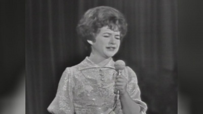 Brenda Lee - All Alone Am I