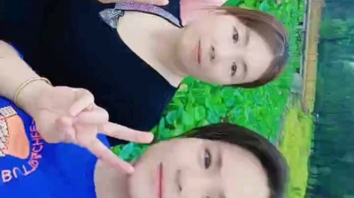 南樱 - 又是一年荷花池边合影留念