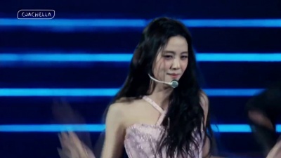 BLACKPINK - WHISTLE