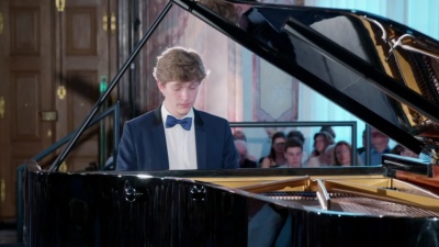Jan Lisiecki - Mozart: 12 Variations in C Major on &quot;Ah, vous dirai-je Maman&quot;, K. 265/300e - Var. 2