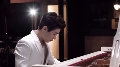 醉西楼 - Henry、Yiruma钢琴合奏《River Flows in You》