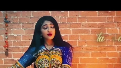 Badshah、Bhoomi Trivedi - Genda Phool