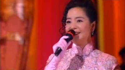 徐小凤、邓丽君、黎小田 - 戏凤