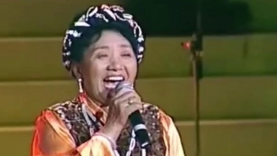 一窝皮皮虾 - 才旦卓玛演唱《唱支山歌给党听》，经典红歌，百听不厌
