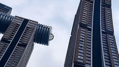 一个俗人 - 《世间始终你好》林子祥/杨千嬅（可以把住房建“悬崖”的城市）