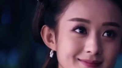 卷卷爱音乐 - 《花千骨》主题曲《千古》，颇有一种古风的味道！