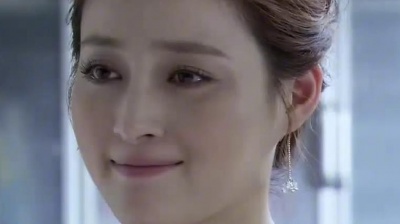 古典音乐坛 - 分享谭咏麟的经典歌曲《冷傲的化妆》，轻声细语，声音清甜