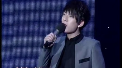 李霄云、陈翔 - 相亲相爱一家人
