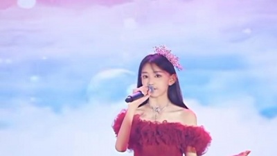 1598035036 - 小睿迎新晚会💕《强国一代有我在》现场版☺