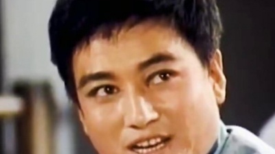 西贝爱音乐 - 胡松华一首《美丽的草原我的家》，歌声浑厚空灵，让人百听不厌！