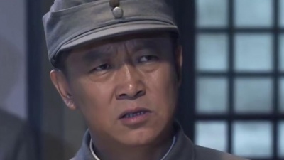 略略略 - 阎维文一首《从军歌》唱出了军人的坚强意志和奉献，感动所有老兵