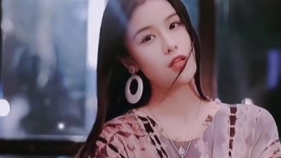 翦瞳秋 - 后来才知道 原来相爱的两人真的会错过。#伤感的恋人#宝丽金经典#粤语#复古#蒸汽波#改编#陈芯怡
