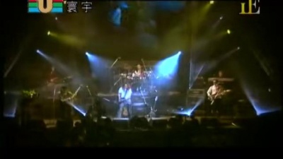 迪克牛仔 - Walking By Myself