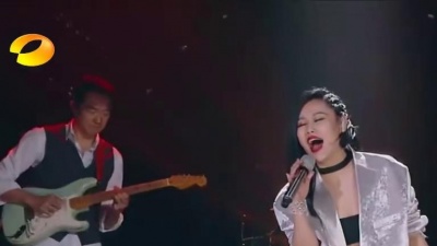 时尚经典语录 - 袁娅维《爱是怀疑》-《歌手2017》第12期 单曲纯享版The Singer【我是歌手官方频道】