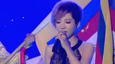 蜜桃音乐室 - 多位歌手演唱《刀剑如梦》,曲风欢快潇洒,谁与我生死与共！