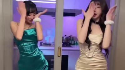为赤道唤来雪花 - 被“哦嗯调”这个梗洗脑了 你女朋友很美 那她会唱哦嗯调吗？