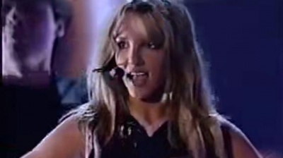 Britney Spears - Baby One More Time 1999年摩纳哥世界音乐大奖现场版