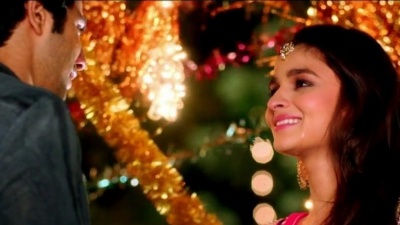 Akriti Kakkar、Indeep Bakshi、Sharib Toshi - Saturday Saturday (From &quot;Humpty Sharma Ki Dulhania&quot;)