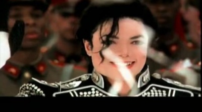 *** - Michael Jackson《Smile》