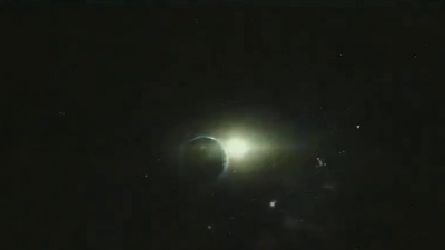 福中神 - 流浪地球最震撼场面：从行星发动机底部拉到太空的长镜