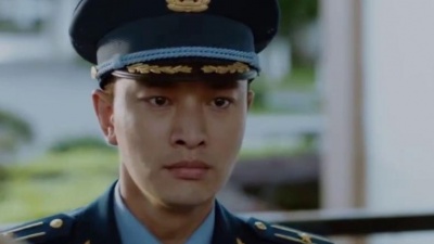 阿杰音乐汇 - 2020陈思思一首军旅经典《绿色背影》人美歌也美，听得热血沸腾