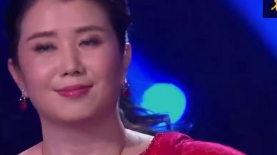 小西瓜 - 张璐老师古筝独奏《梅花三弄》，太美了，忍不住连听了好几遍