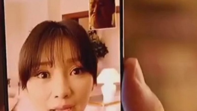 小老妈妈 - 姜玉阳《秋风落叶》配《全世界》岳云鹏和燕子，伤心落泪