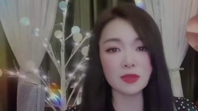 穿搭小博主 - #粤语经典 #粤语翻唱 #真人真唱 “最好的关系，是我懂你的不容易”#寂寞的风#邝美云