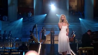 Britney Spears - Everytime 中英字幕现场版