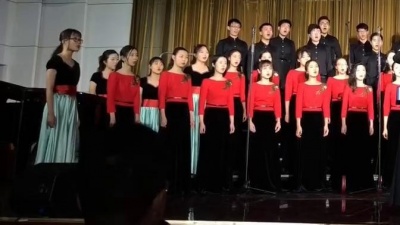还是会寂寞 - 华中科技大学合唱团《母亲的微笑》