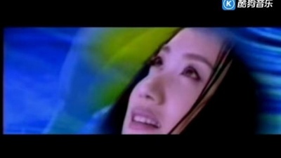 谭晶 - 女兵走在大街上
