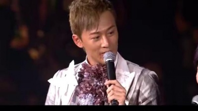 蔡卓妍、林峯 - 二缺一 (峰.情无限演唱会Let's Get Wet)