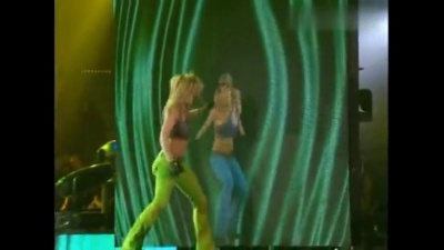 Britney Spears - Lonely 拉斯维加斯演唱会 现场版
