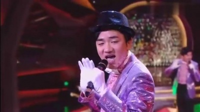 王祖蓝 - 相逢何必曾相识 现场版