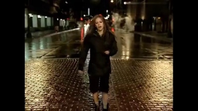 Avril Lavigne - Take Me Away