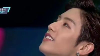 GOT7 - Q