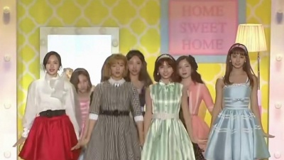 TWICE - Knock Knock + LIKEY