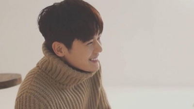 Vibe、포맨(4MEN)、Ben、金桐俊、FRANCIS、Yosep、프란시스 - Goodbye Santa Claus