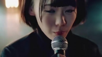 欅坂46 - ガラスを割れ!