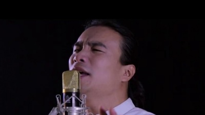王如华 - 在黎明之前