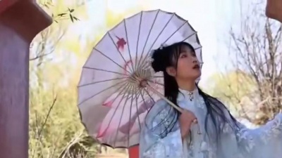 晓哥哥墩墩 - 一首李玉刚《遇见旗袍》好听