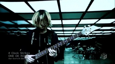 ONE OK ROCK - Clock Strikes