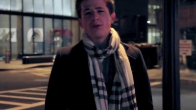 Charlie Puth、Emily Luther - Need You Now