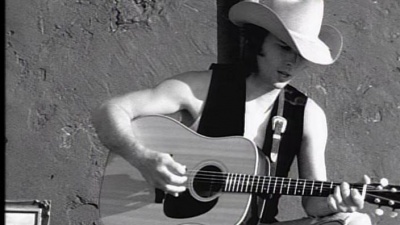 Dwight Yoakam - The Heart That You Own
