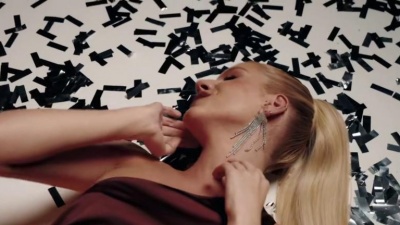 Pia-Sophie - Billionen Volt